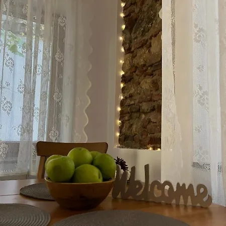 Апартаменти Eden Garden *