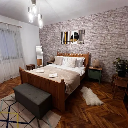 Eden Garden Apartment *